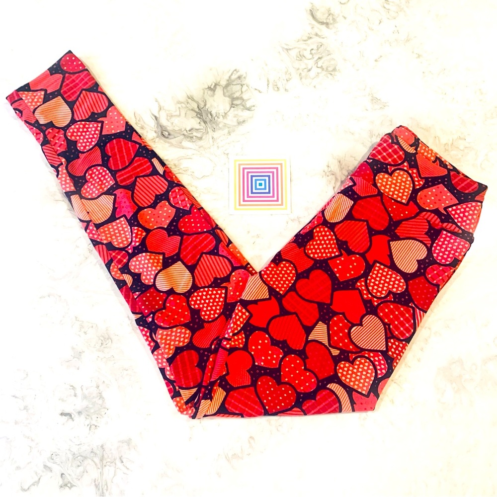 Lularoe Valentine’s Day Collection Butter Soft Leggings - Hearts OS